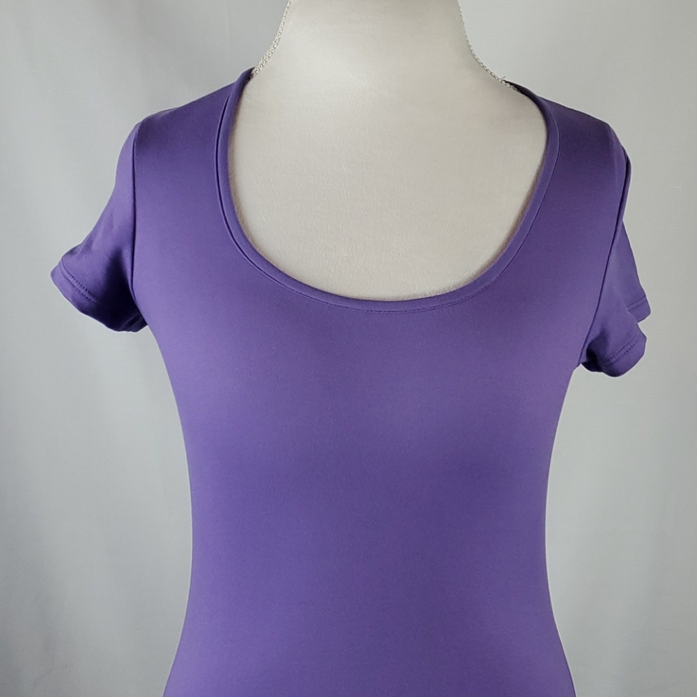 24/7 Comfort Apparel  VIBRANT PURPLE SCOOP NECK KNEE LENGTH DRESS IN SIZE  SMALL - Picture 4 of 11